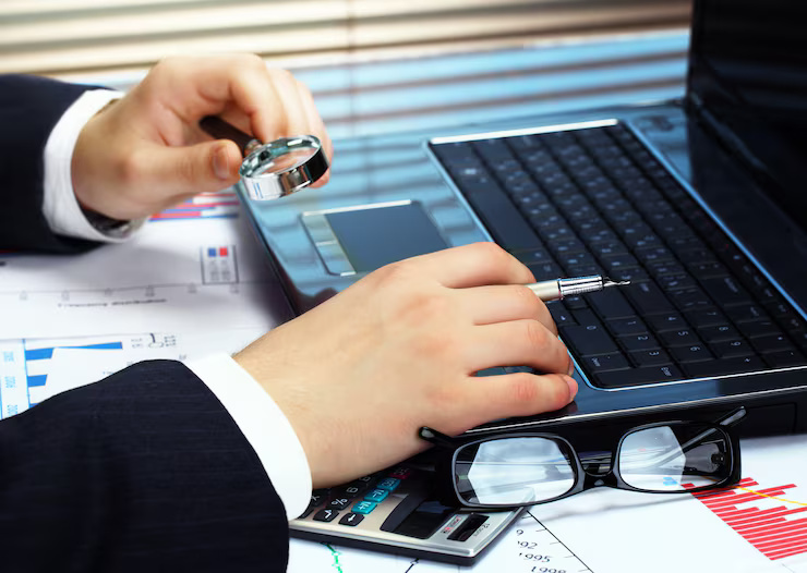 businessman-doing-business-office_200402-2065