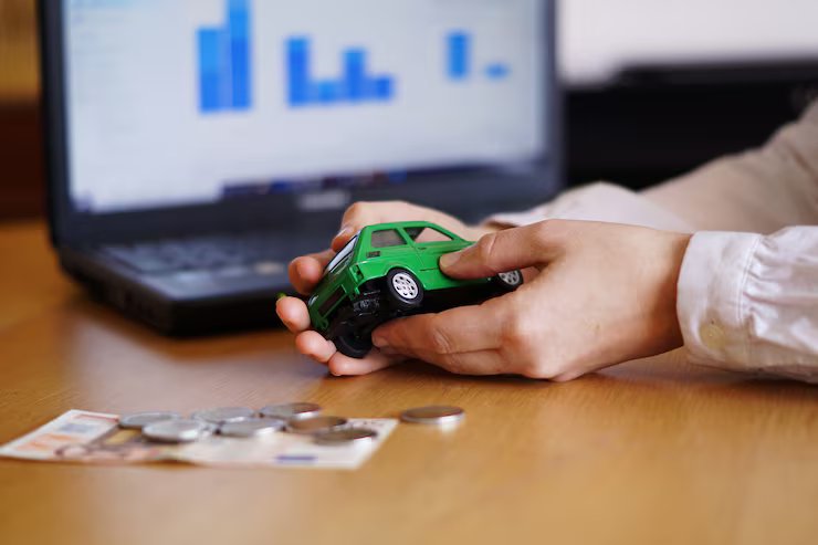 closeup-shot-person-thinking-buying-new-car-selling-vehicle_181624-15904